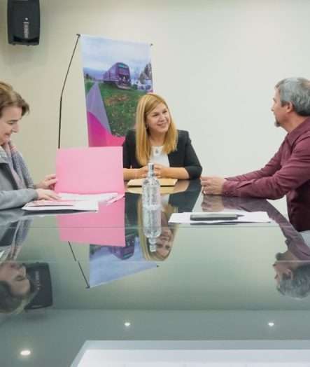 PLANIFICAN REGULARIZAR LA ACTIVIDAD MINERA EN PLOTTIER