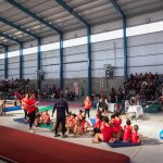 Un equipo de gimnastas de Chos Malal visitan la Escuela Municipal de Plottier